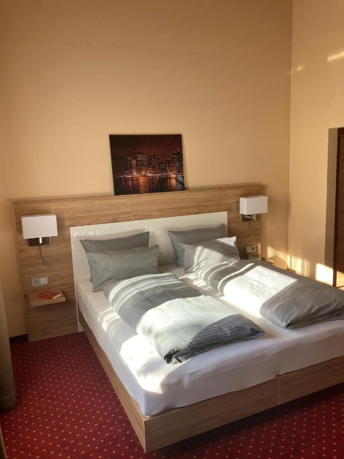 Konradp Hotel 3*