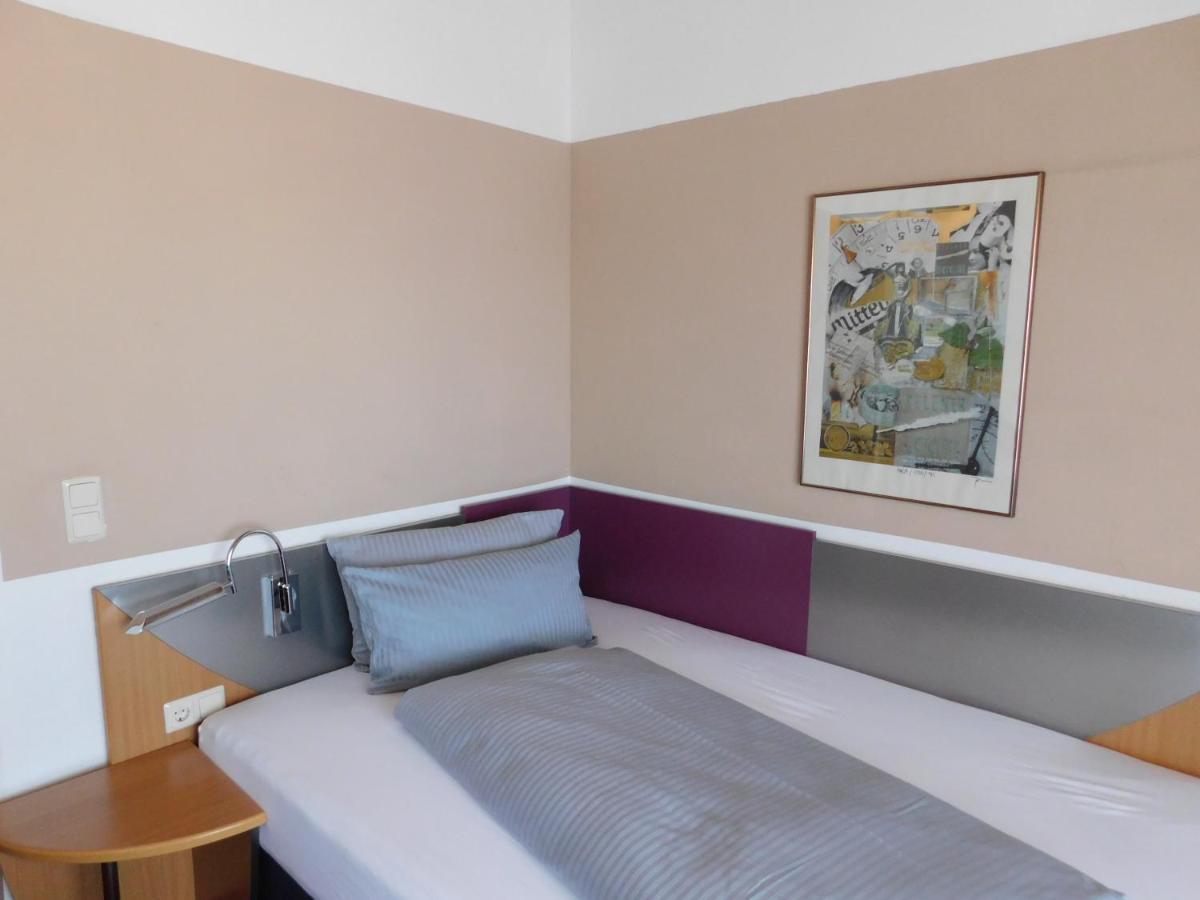 Konradp Hotel
