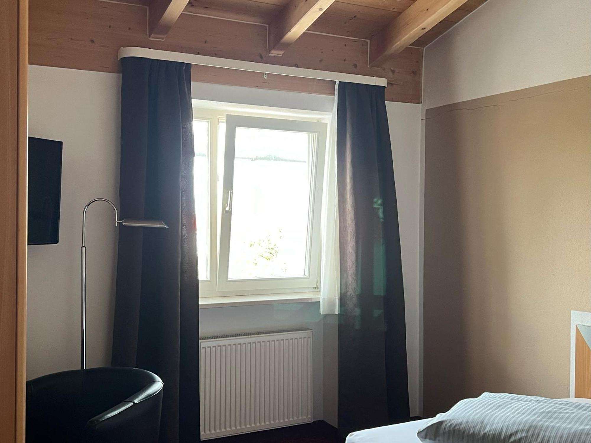 Konradp Hotel 3*