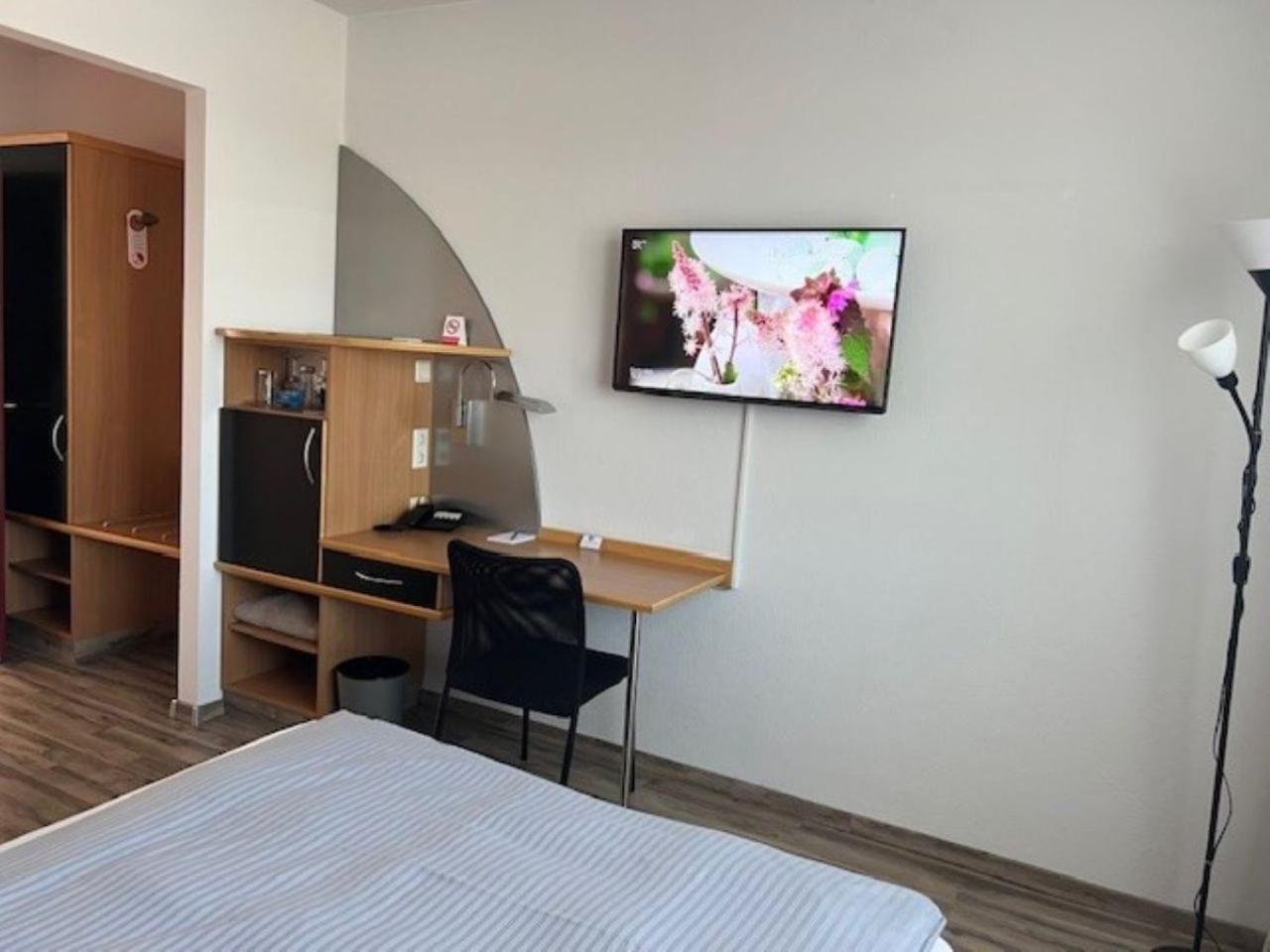 Konradp Hotel